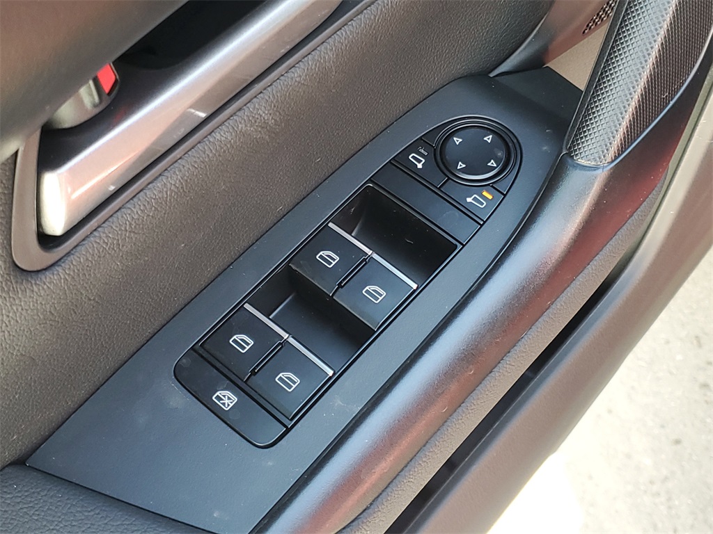 2025 Mazda CX-50 Premium photo 12