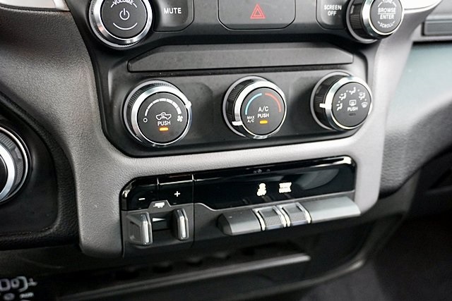 2024 Ram 2500 Big Horn photo 28