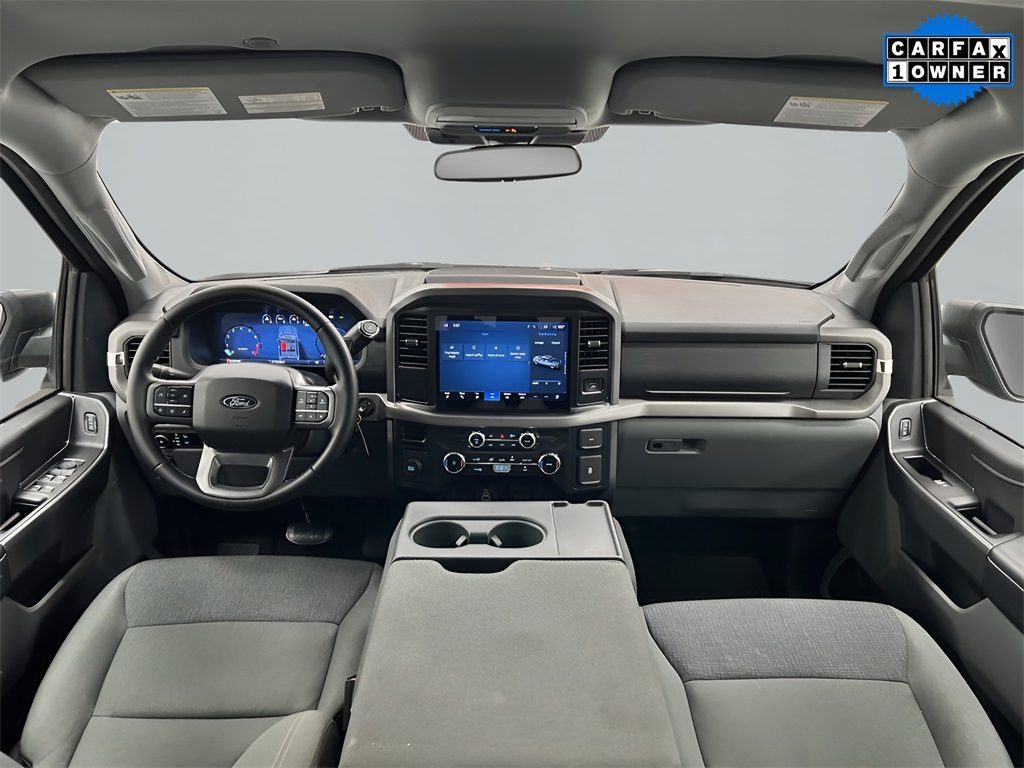 2025 Ford F-150 XLT photo 11