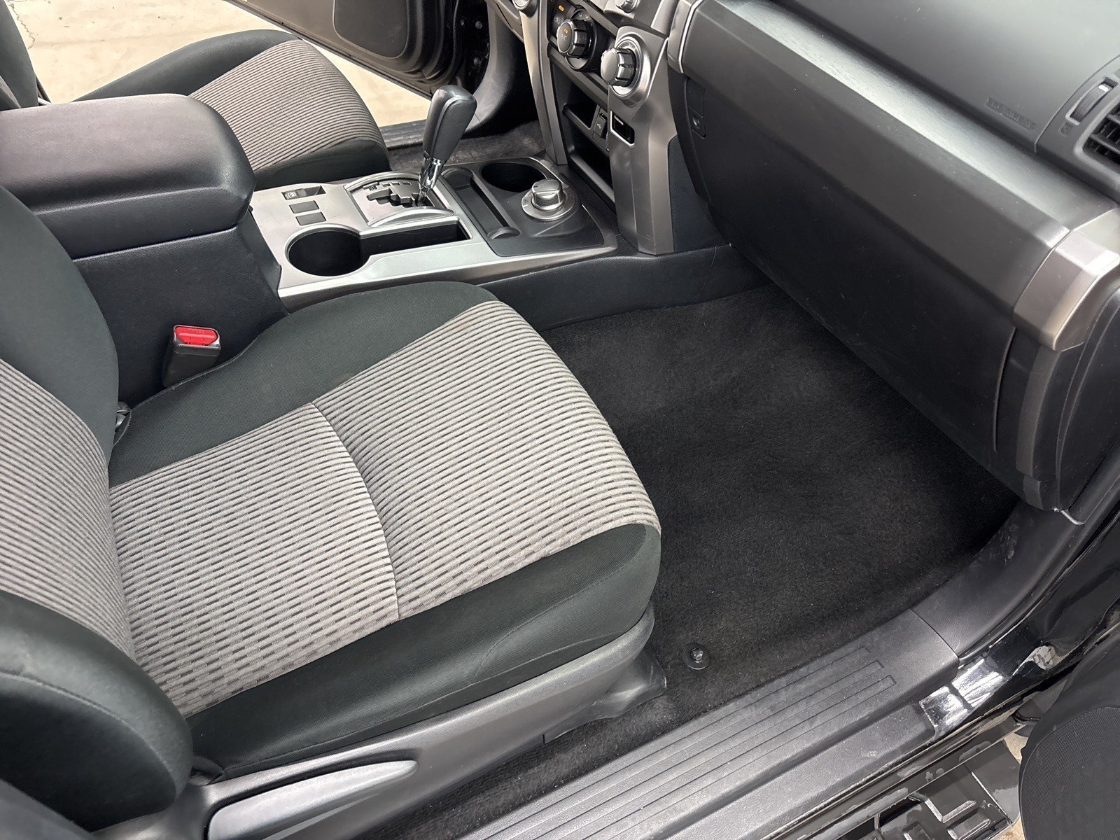 2024 Toyota 4Runner SR5 photo 19