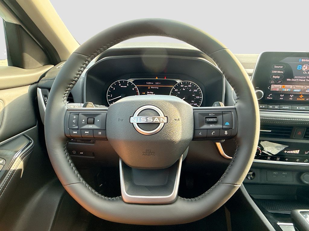 2026 Nissan Rogue SV photo 4