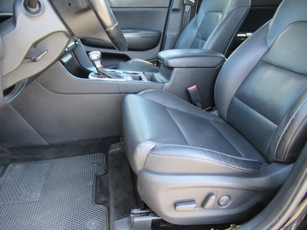 2017 Kia Sportage EX photo 16