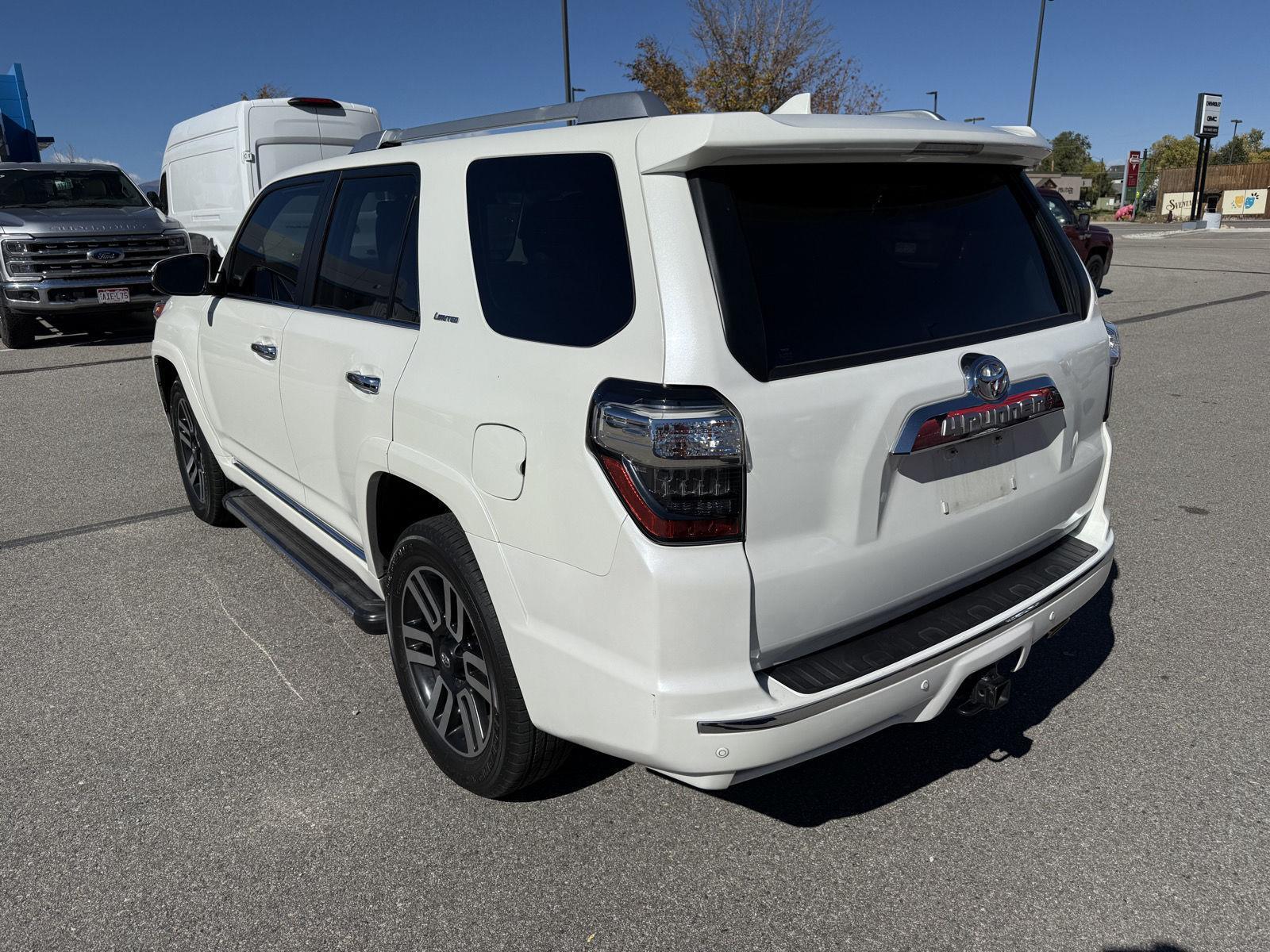 2019 Toyota 4Runner Limited photo 2