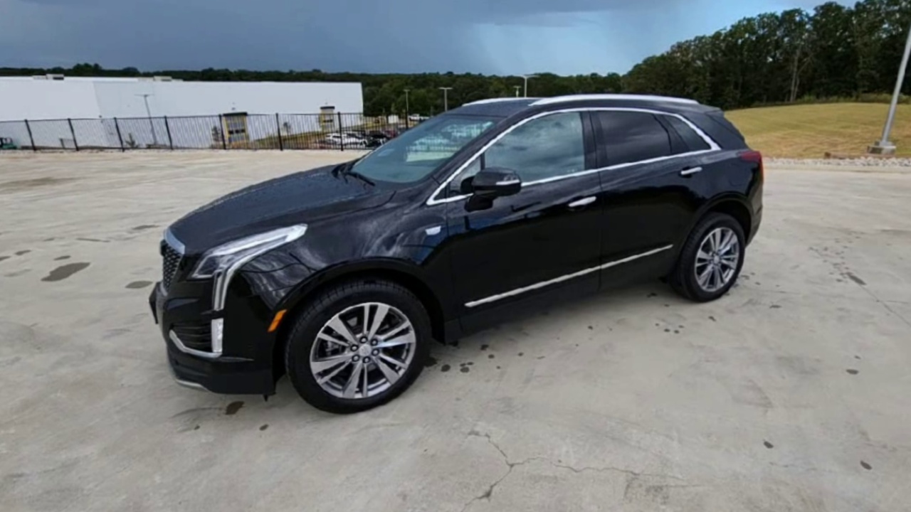 2025 Cadillac XT5 Premium Luxury photo 28
