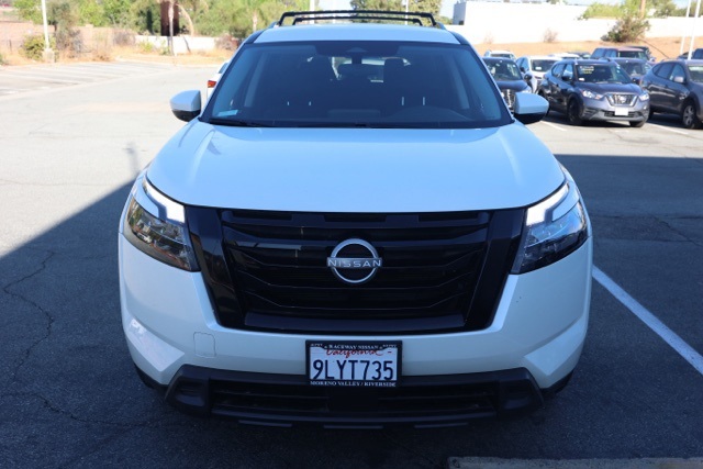 2024 Nissan Pathfinder SV photo 6