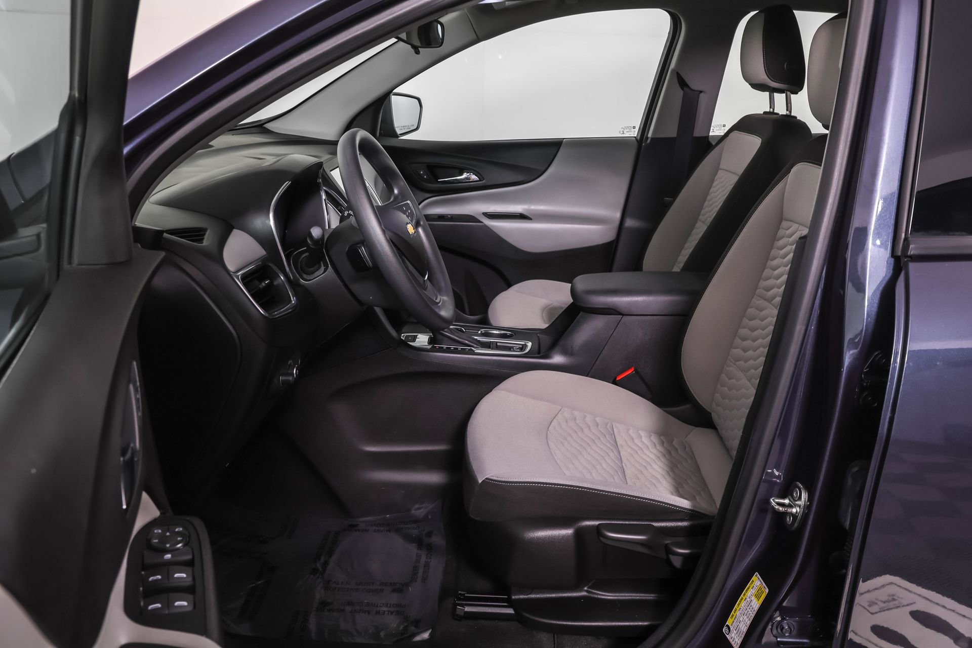 2018 Chevrolet Equinox LS photo 4