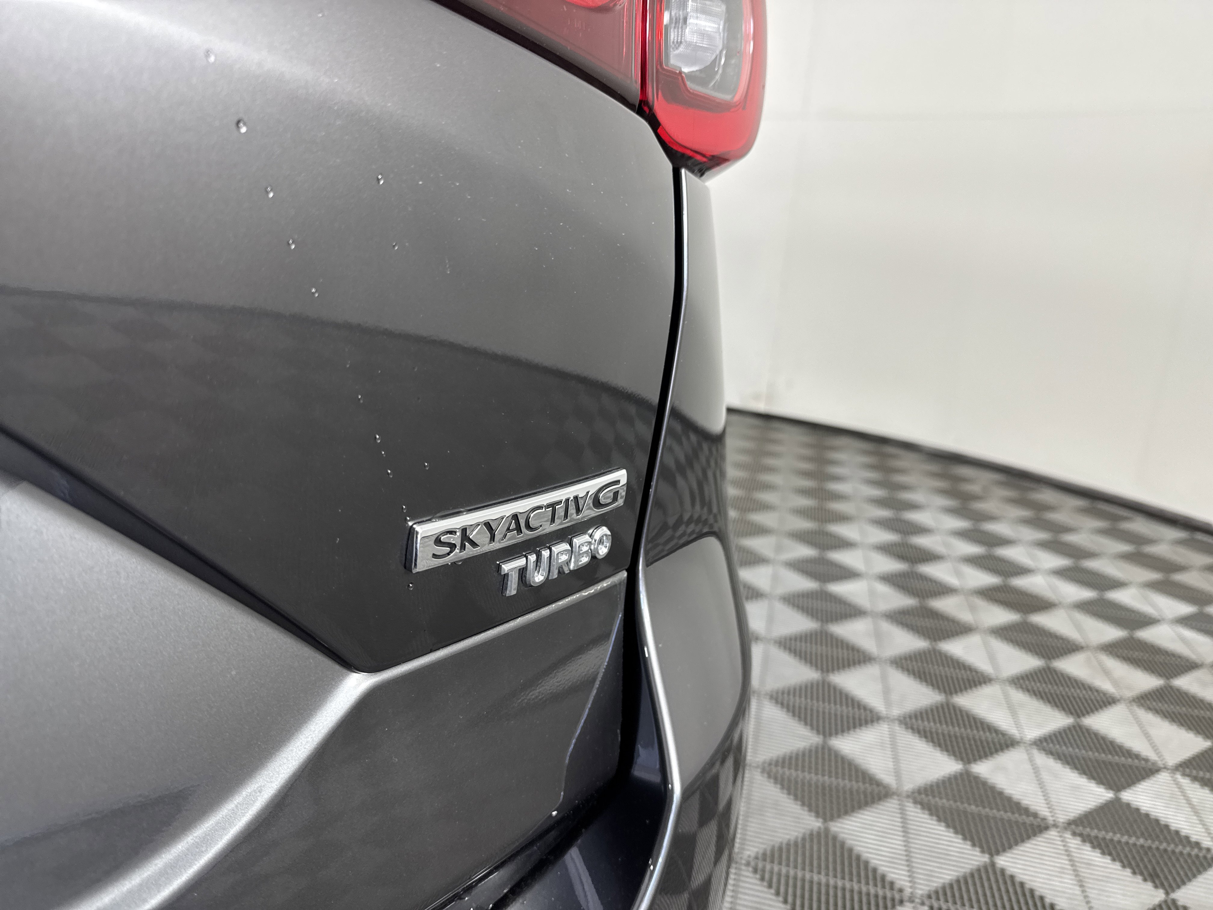 2022 Mazda CX-5 2.5 Turbo photo 2
