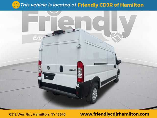 2024 Ram ProMaster 2500 photo 3