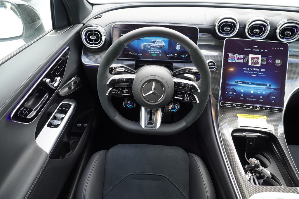 2025 Mercedes Benz GLC 63 S E PERFORMANCE photo 17