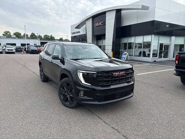 2026 GMC Acadia Elevation's photo