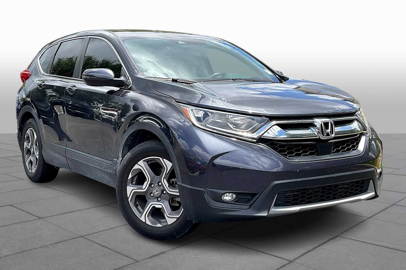 Used 2018 Honda CR-V EX-L with VIN 7FARW1H80JE037322 for sale in Estero, FL