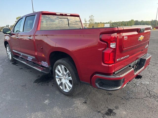 2024 Chevrolet Silverado 1500 High Country photo 6