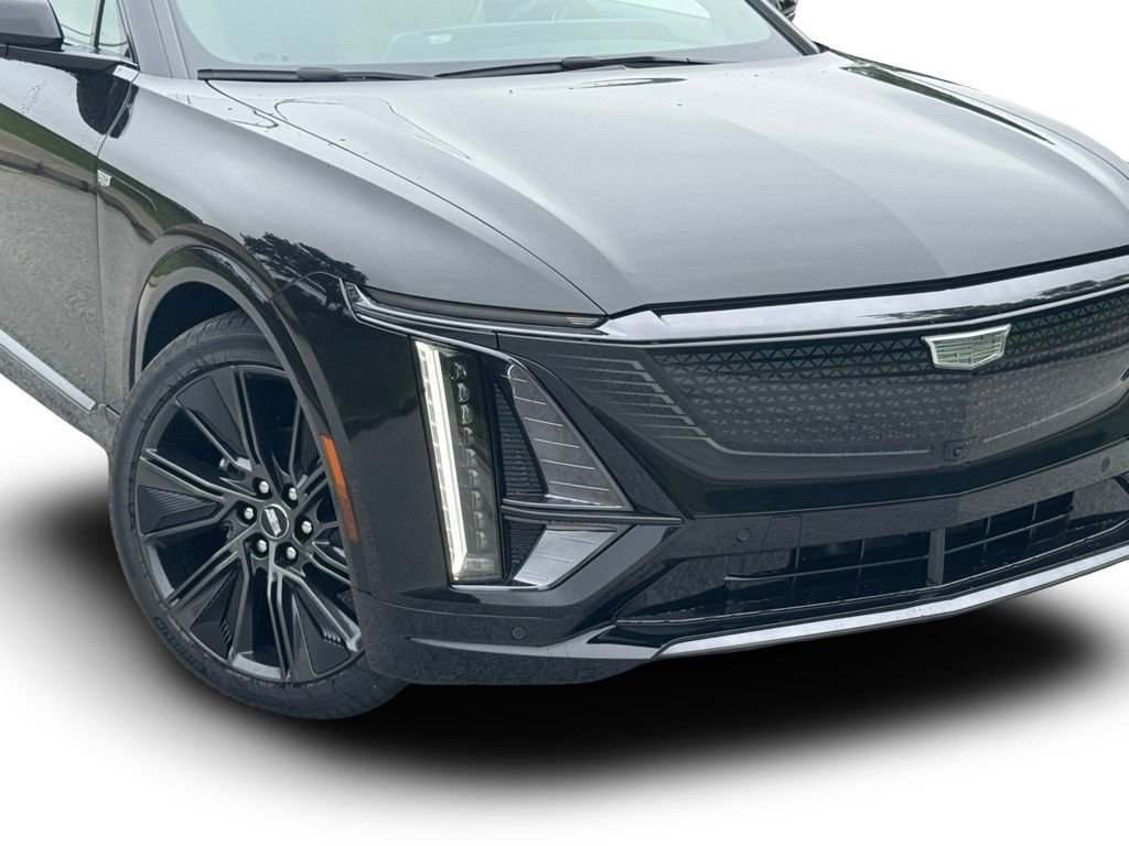 2025 Cadillac Lyriq Sport photo 5