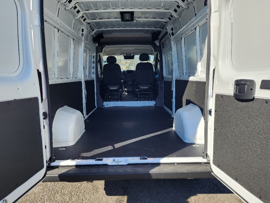 2025 Ram ProMaster 2500 photo 4