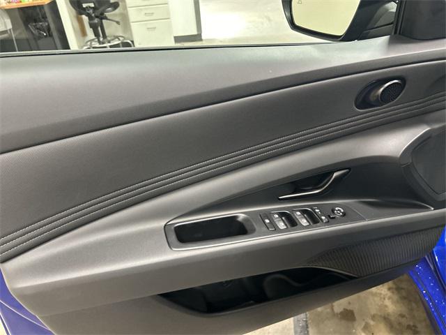 2025 Hyundai Elantra SEL Sport photo 28