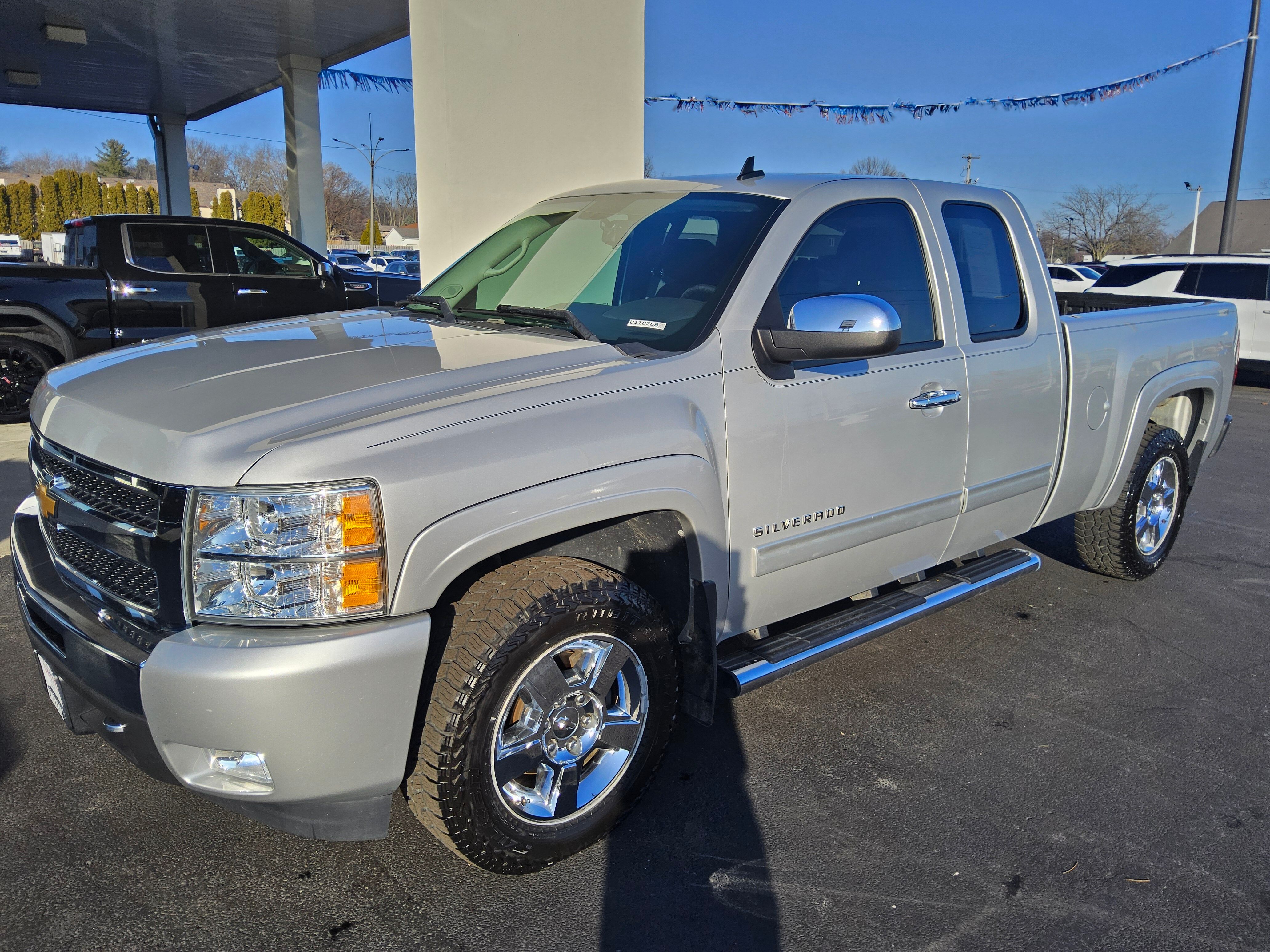 2011 Chevrolet Silverado 1500 LT's photo