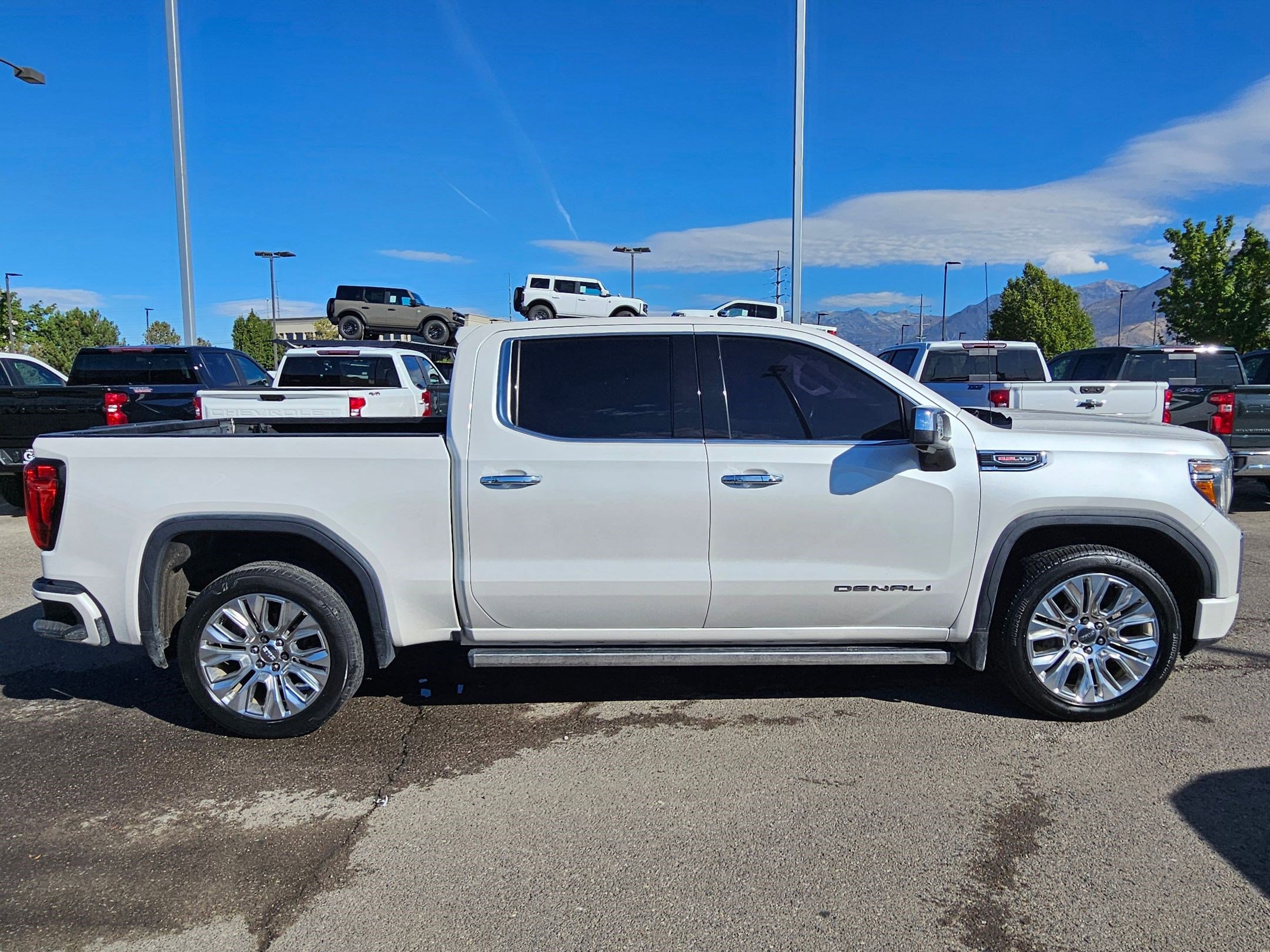 2020 Gmc Sierra 1500 Denali photo 2