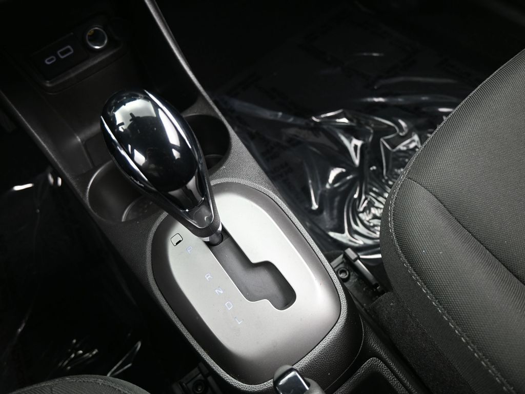 2022 Chevrolet Spark LS photo 20