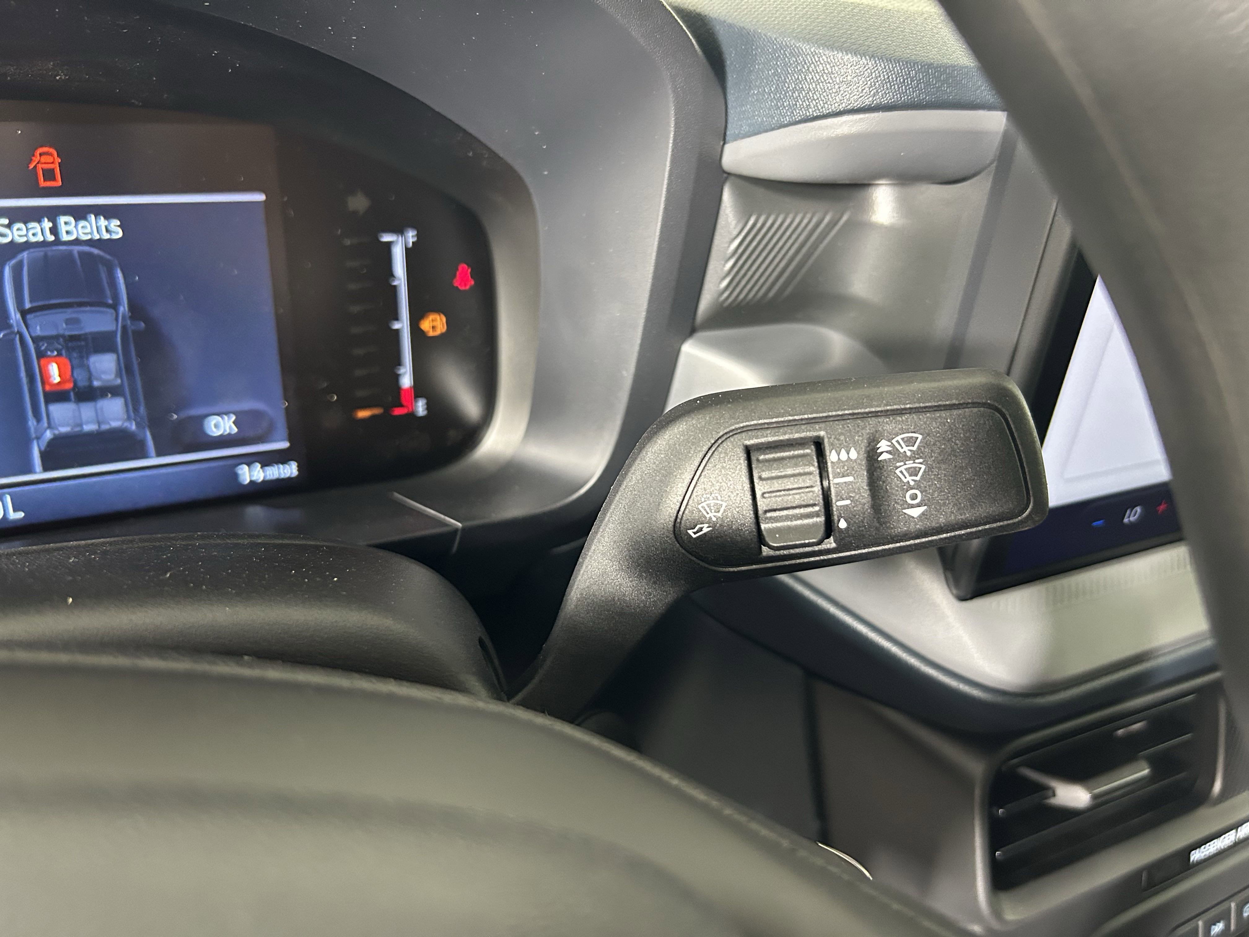 2025 Ford Maverick XL photo 23
