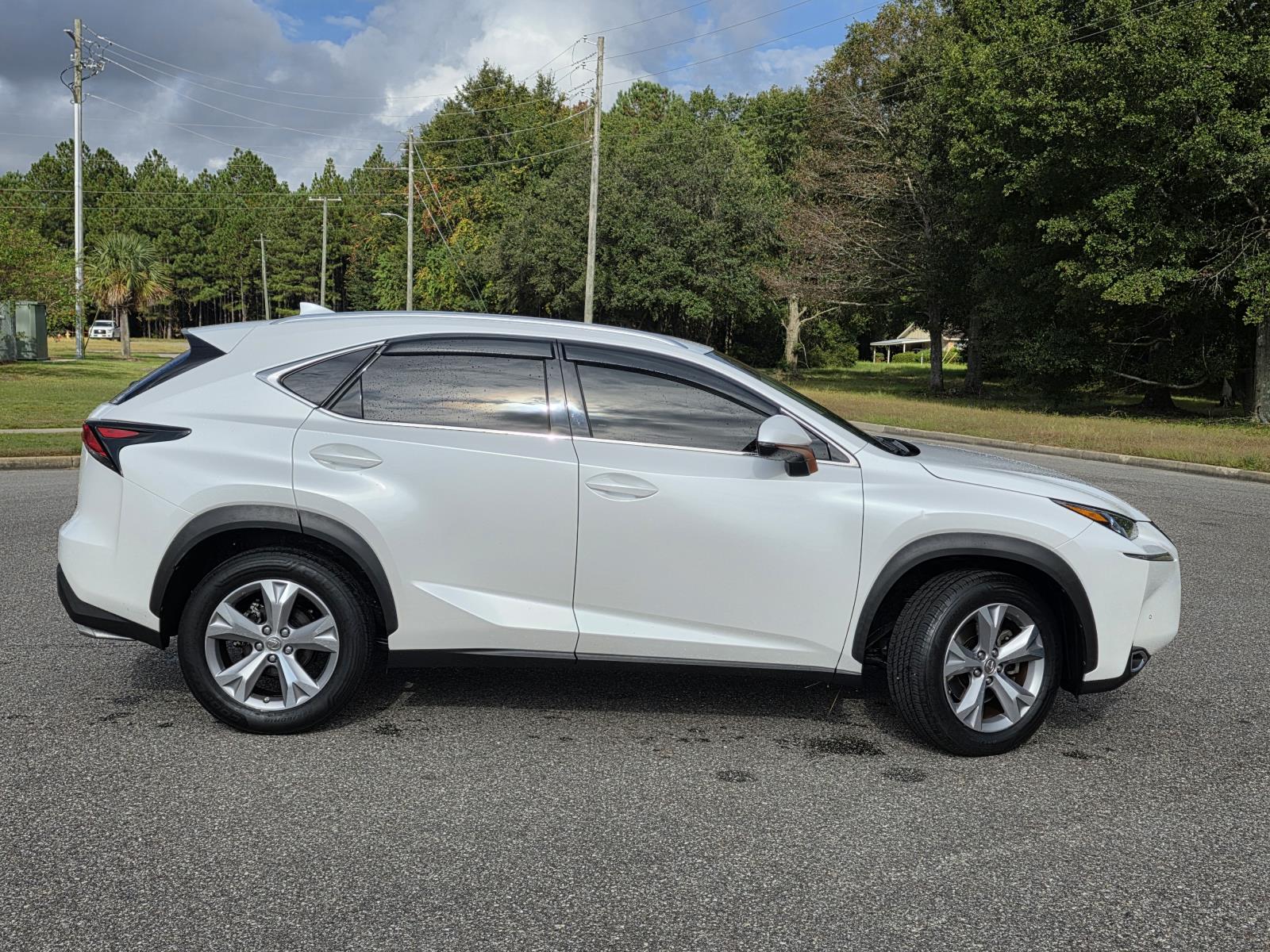 2017 Lexus NX 200t Luxury photo 29