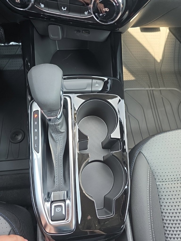 2026 Chevrolet Trax LT photo 25