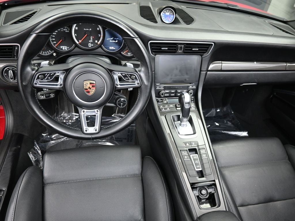 2017 Porsche 911 Turbo S photo 6