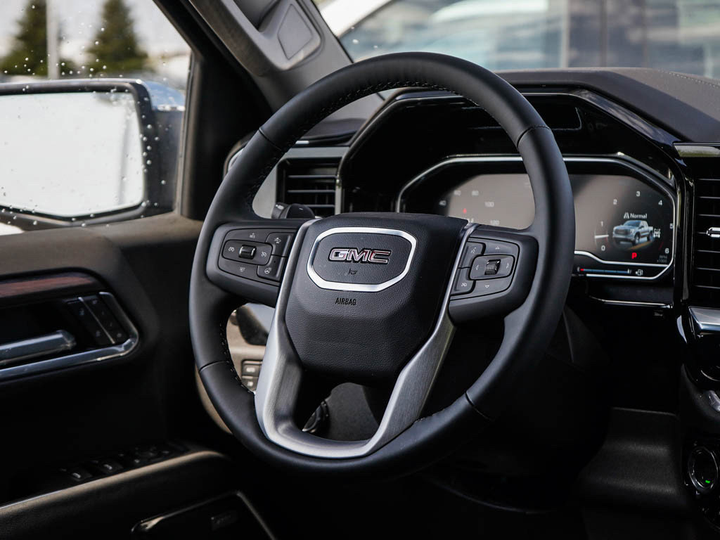 2025 Gmc Sierra SLT photo 12