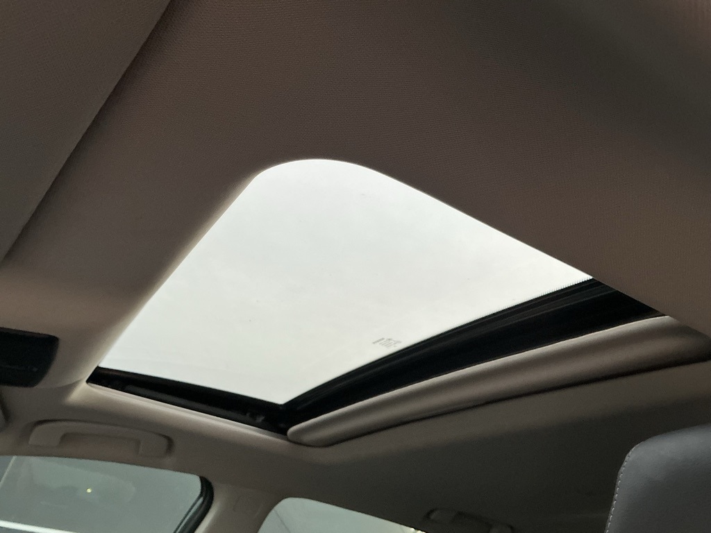 2025 Nissan Altima 2.5 SR photo 3