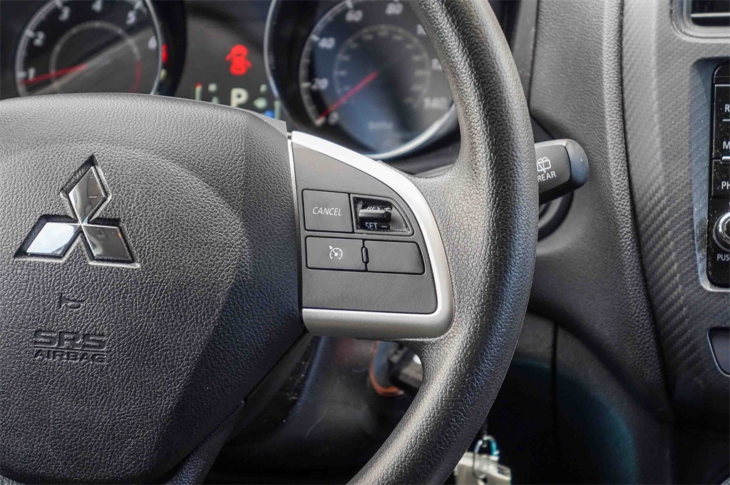 2024 Mitsubishi Outlander Sport ES photo 16
