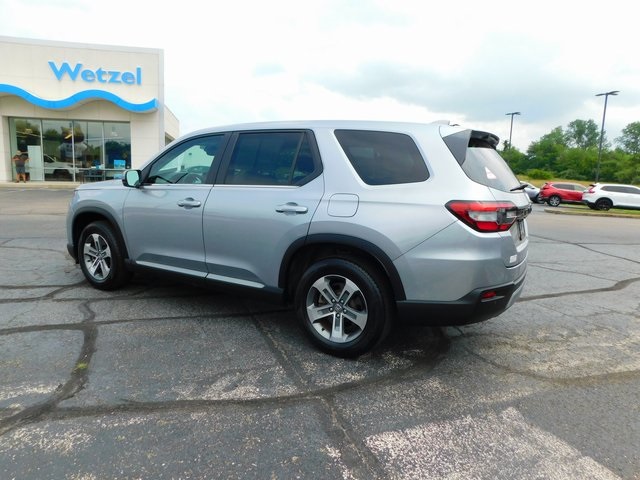 2023 Honda Pilot EX-L photo 3