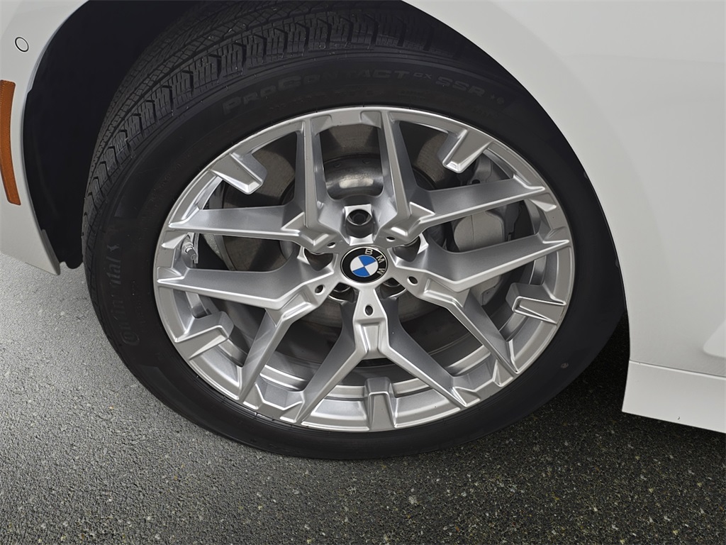 2025 Bmw 330i xDrive Sedan photo 31