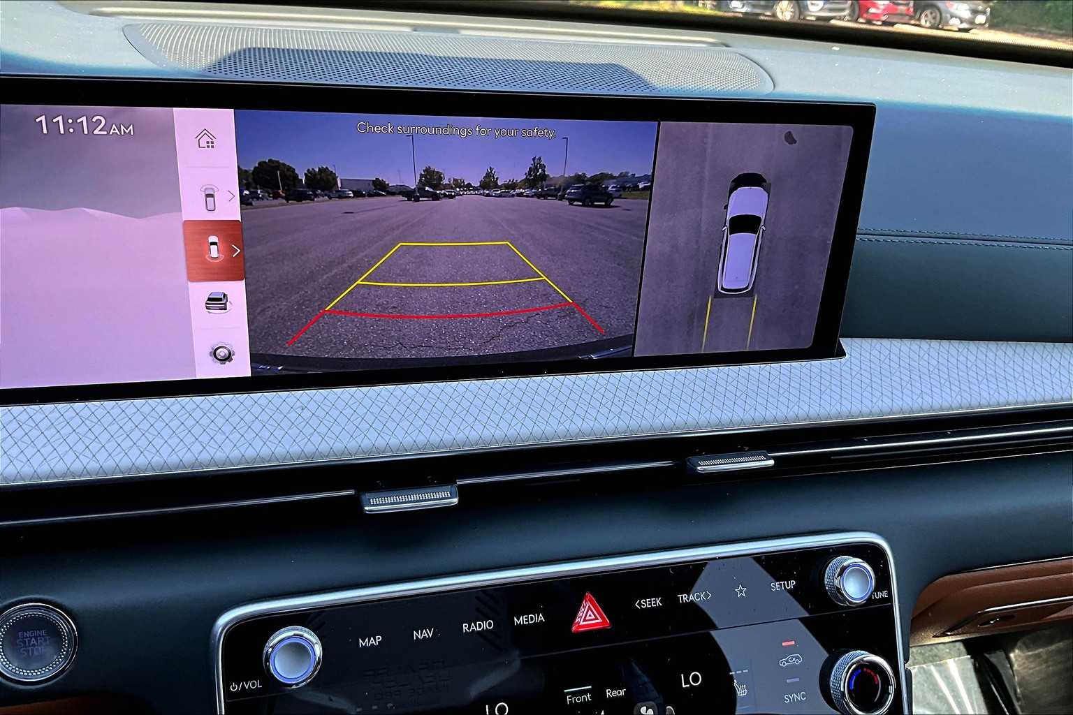 2025 Genesis GV80 Advanced photo 24
