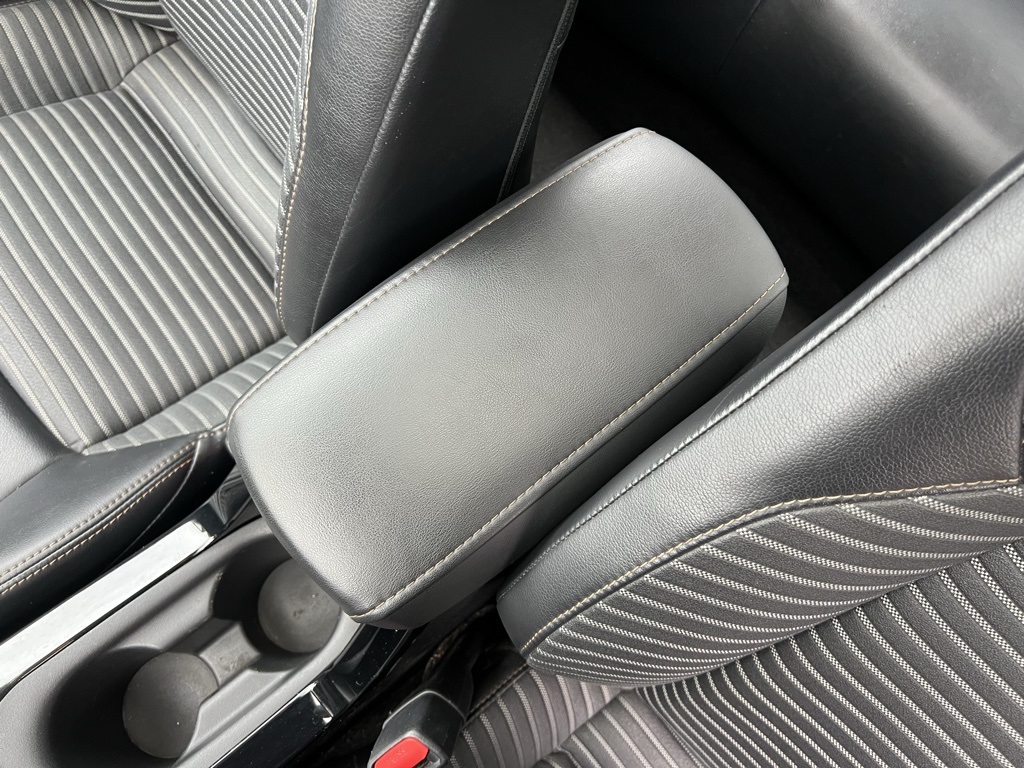 2021 Toyota Corolla XSE photo 22