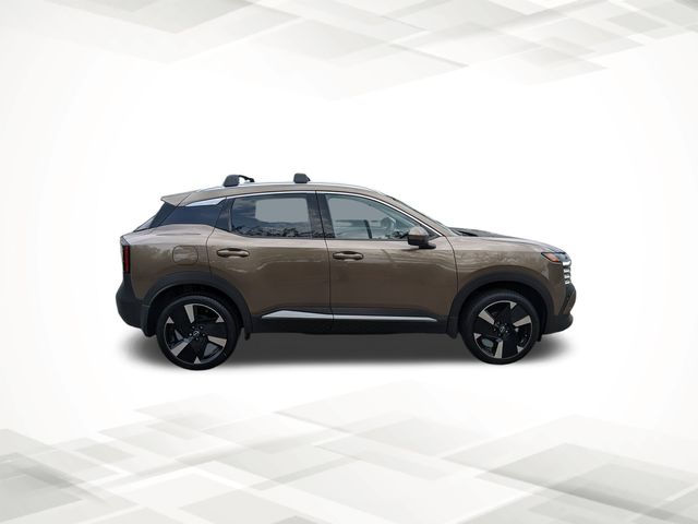 2025 Nissan Kicks SR photo 3