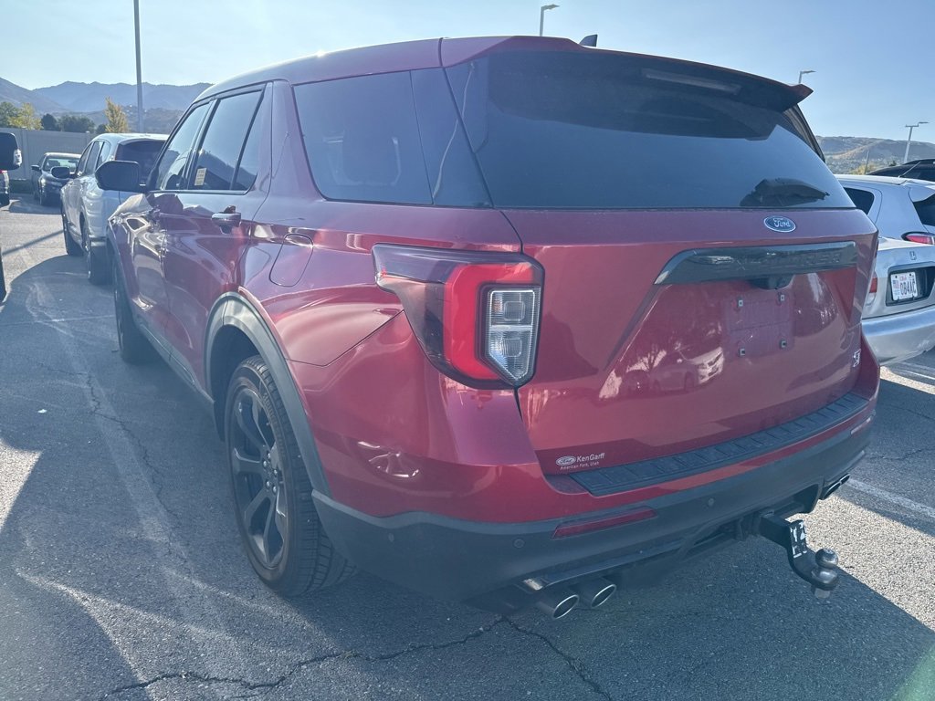 2021 Ford Explorer ST photo 13