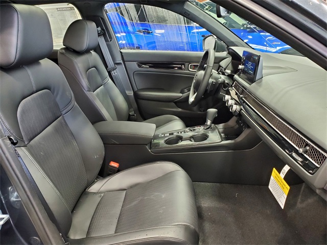2026 Honda Civic Hatchback Sport Touring photo 11