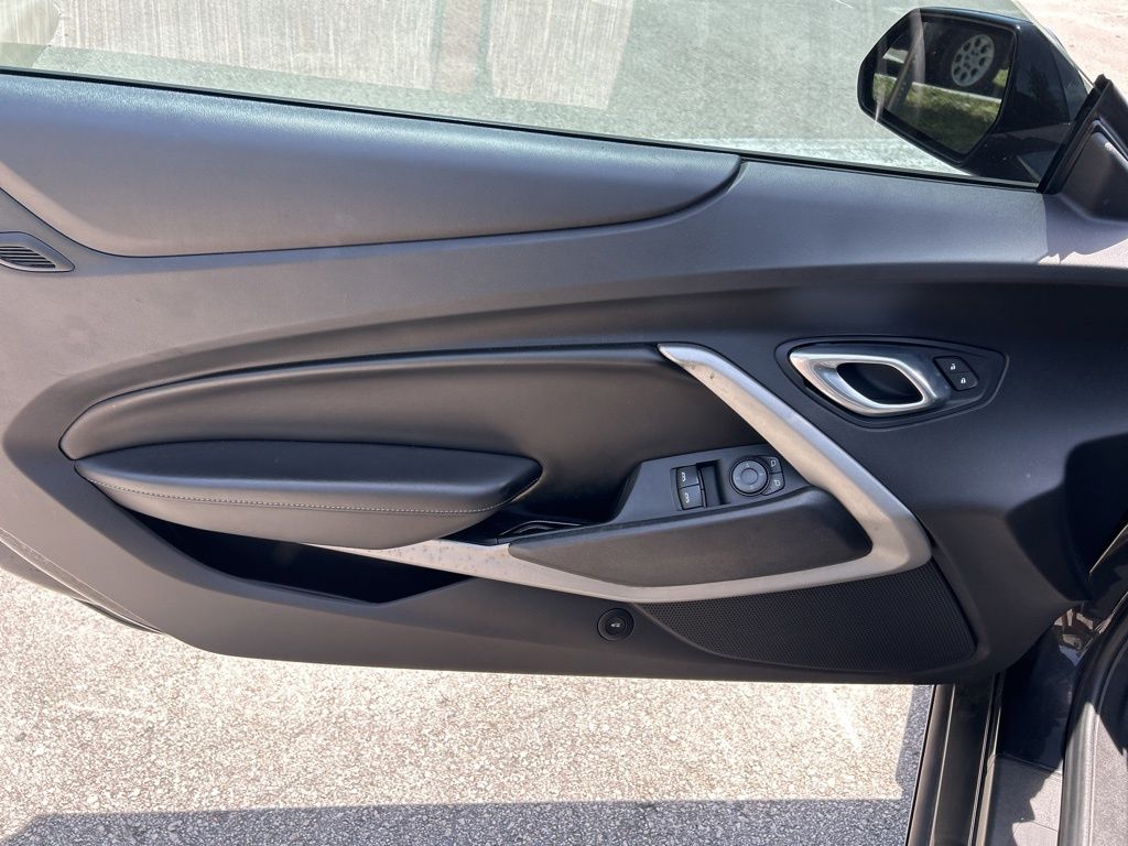 2018 Chevrolet Camaro 1SS photo 12