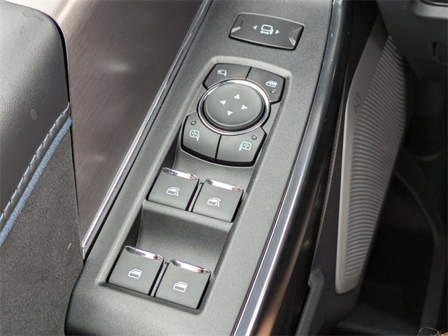 2026 Ford F-350 Platinum photo 23