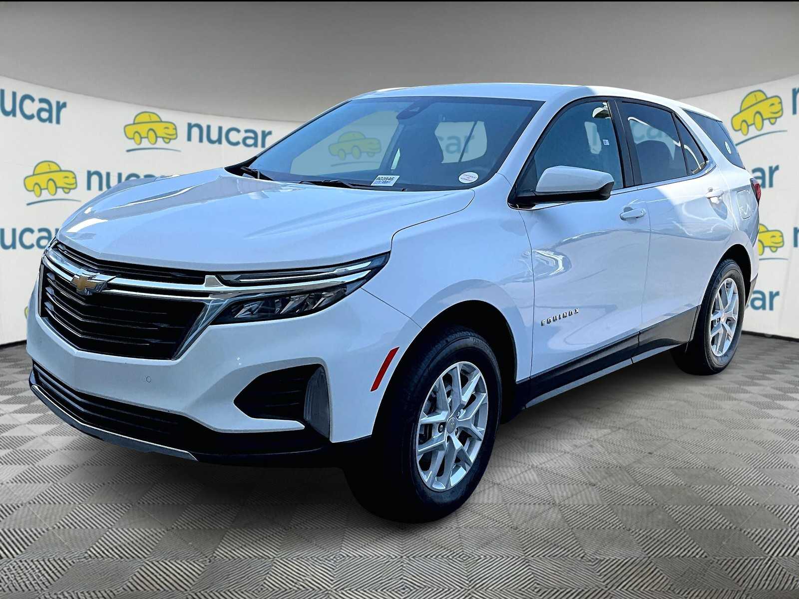 2023 Chevrolet Equinox LT photo 3