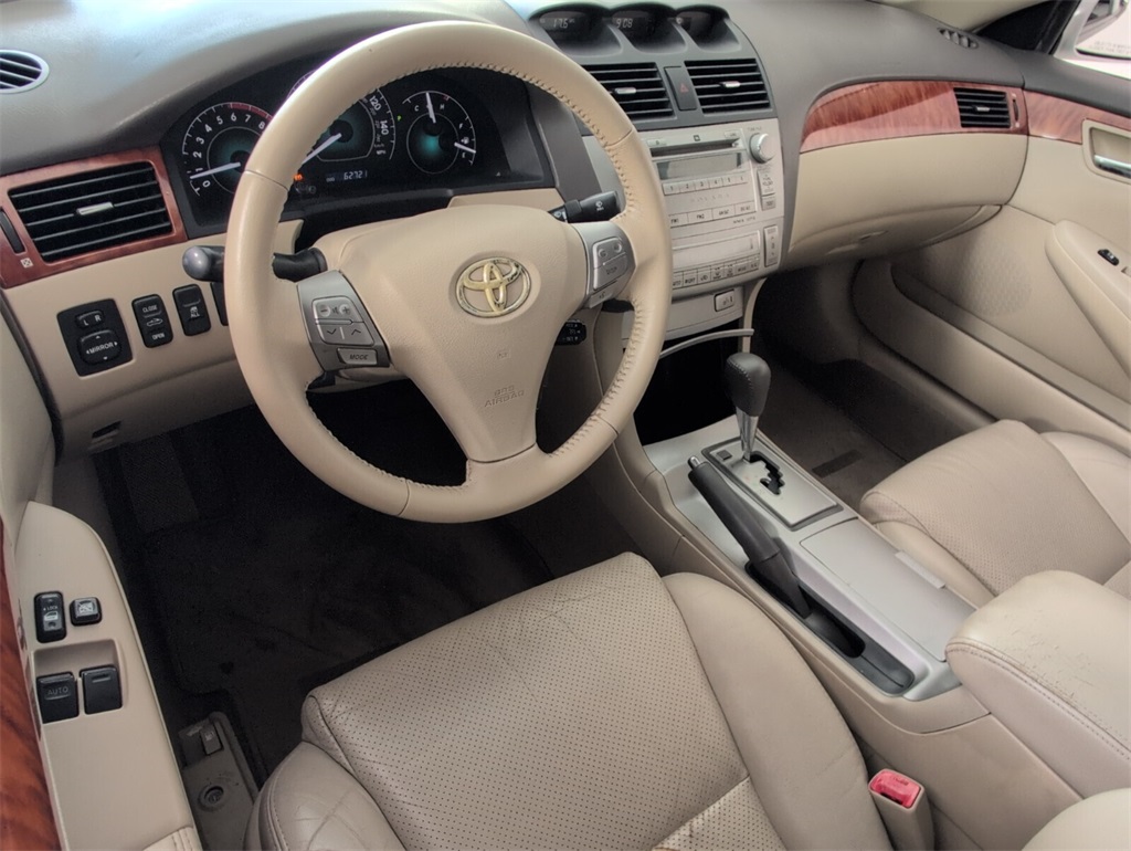 2008 Toyota Camry Solara SE photo 8