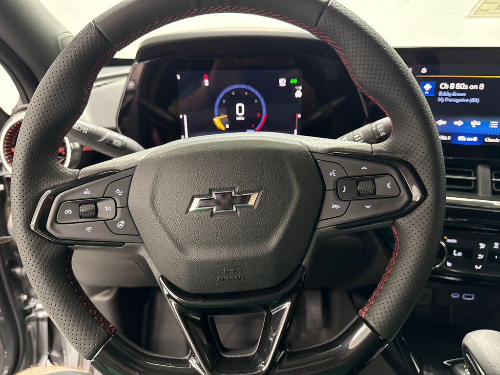 2025 Chevrolet Trax photo 15