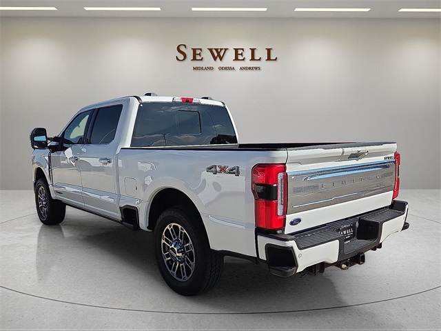 2024 Ford F-250 photo 3