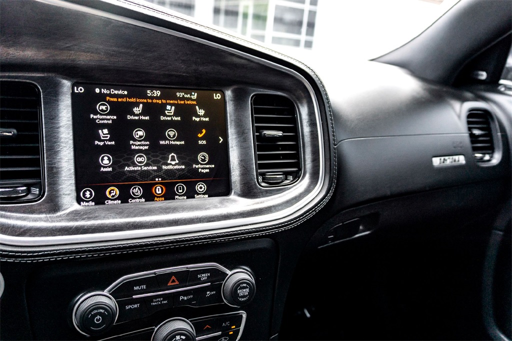 2023 Dodge Charger R/T photo 22