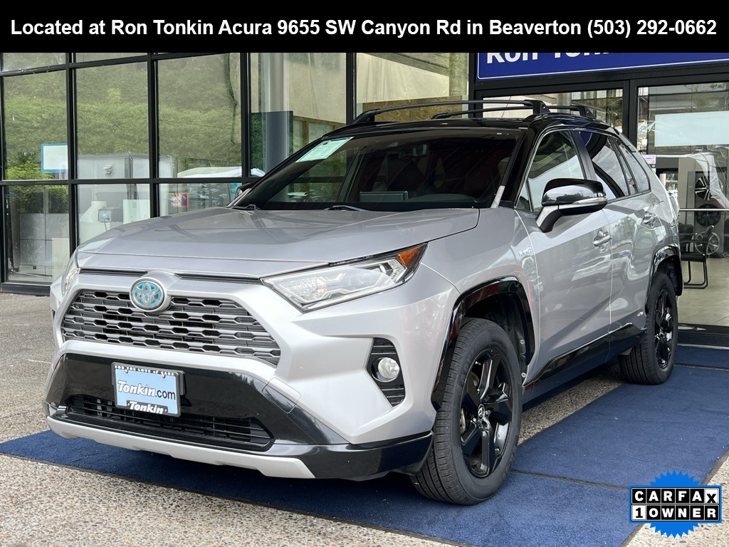 2019 Toyota RAV4 Hybrid XSE photo 4