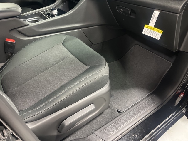2025 Jeep Grand Cherokee Laredo photo 16