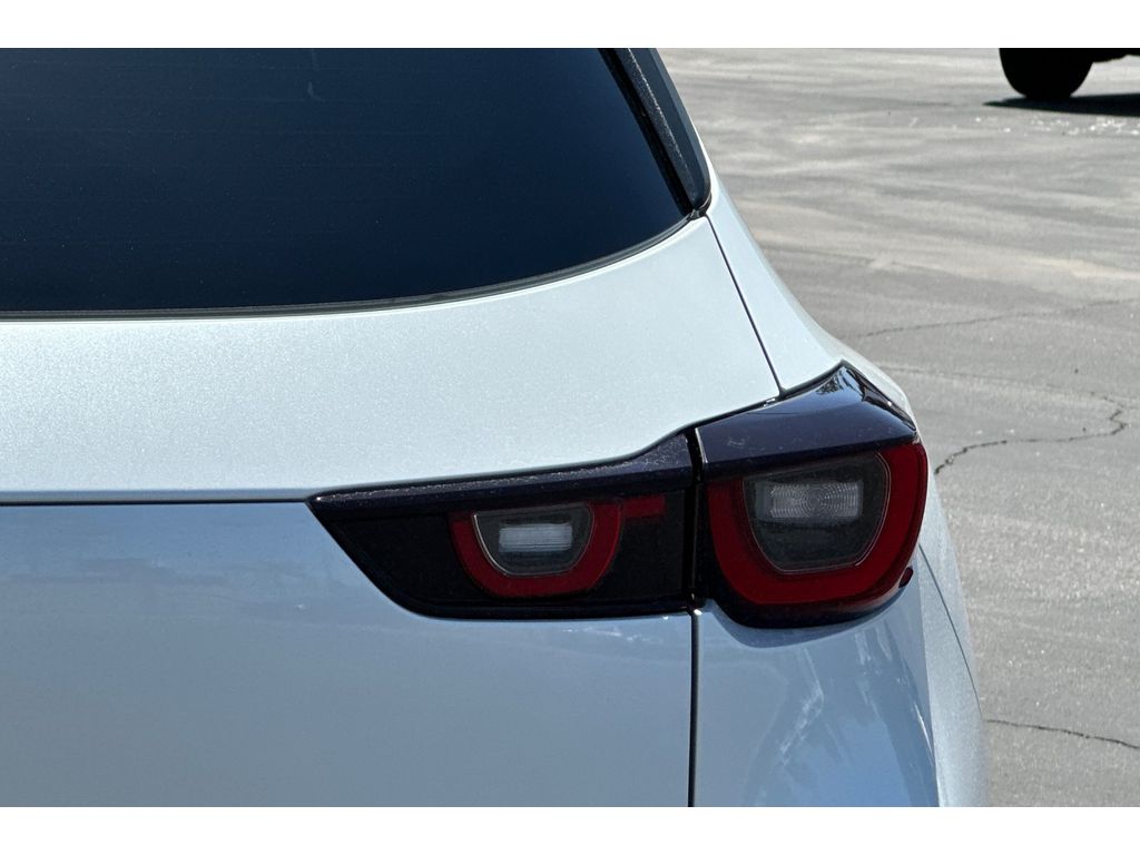 2023 Mazda CX-50 2.5 Select photo 42