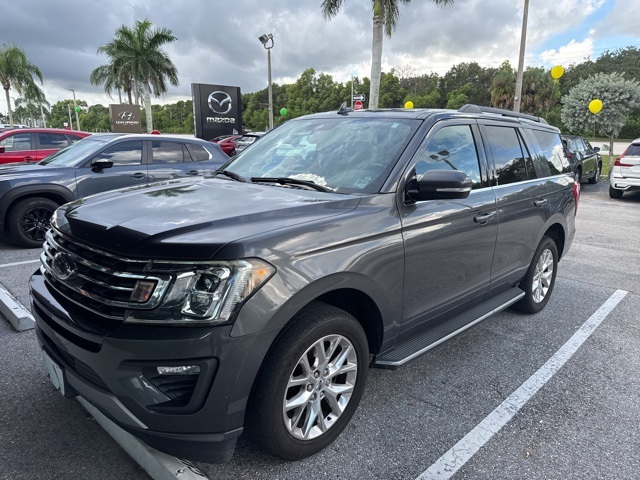 2020 Ford Expedition XLT photo 2
