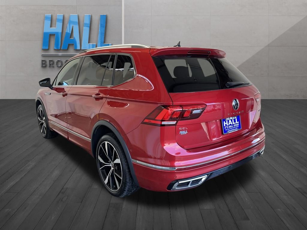 2024 Volkswagen Tiguan SEL R-Line Black photo 3