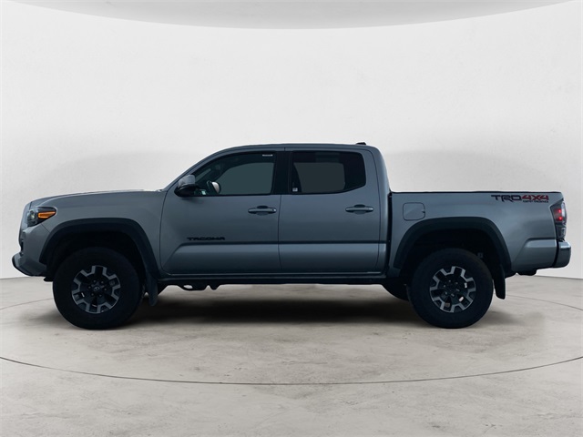 2023 Toyota Tacoma TRD Off-Road Double Cab photo 2