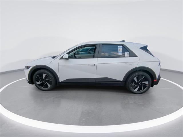 2025 Hyundai Ioniq 5 SE photo 5